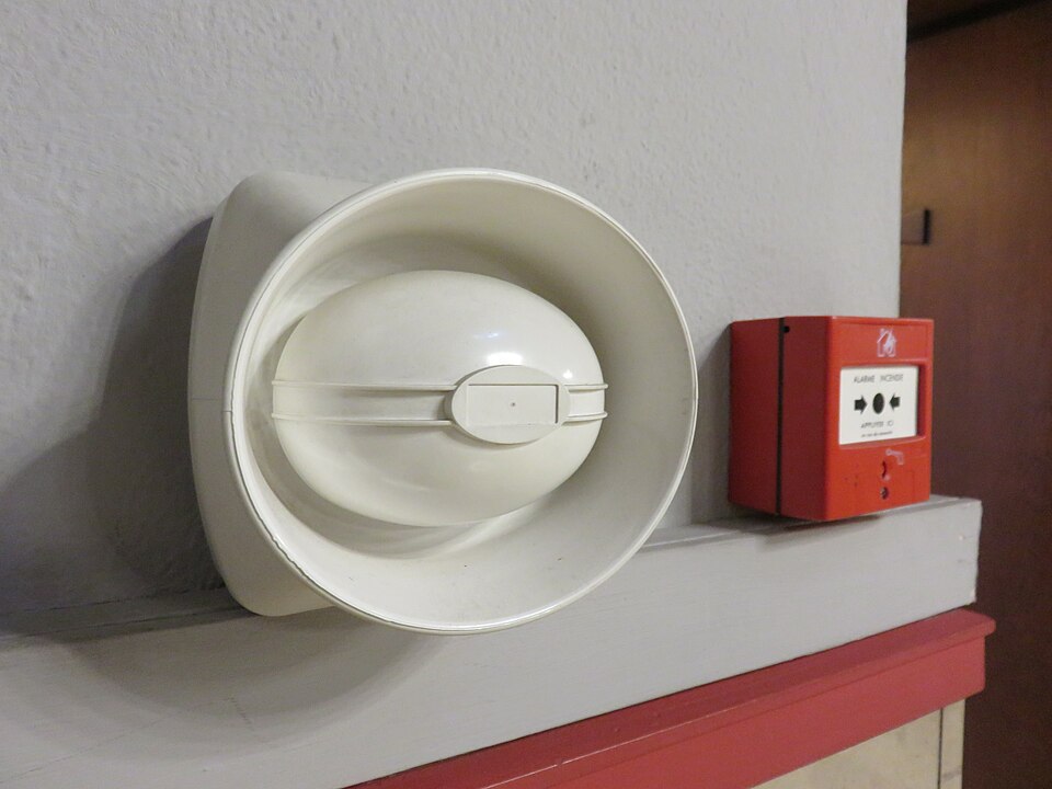 Avertisseur sonore et lumineux Type 4 Radio